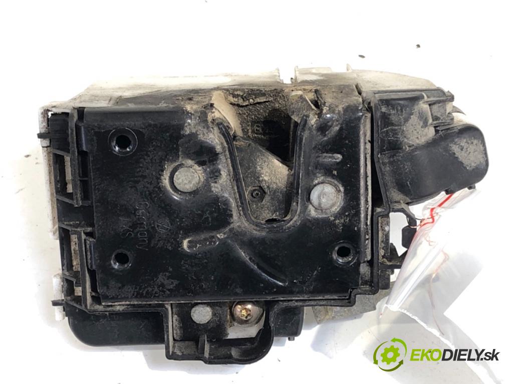 VW POLO liftback 2000 47 kW 1.9 D 1896 zámok dveře pravý přední část 1HM862154