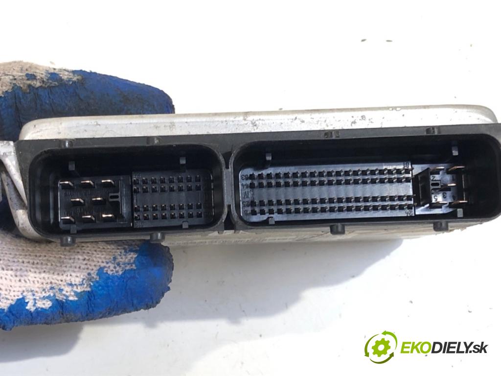 VW POLO liftback 2000 47 kW 1.9 D 1896 riadiaca jednotka Motor 038906012CT (Riadiaca jednotka)