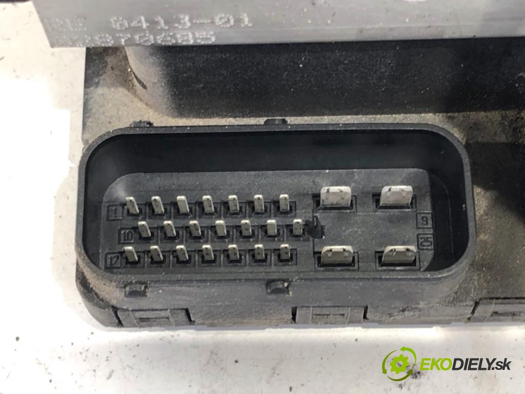 VW POLO liftback 2000 47 kW 1.9 D 1896 Pumpa ABS 6X0614117 (Pumpa ABS)