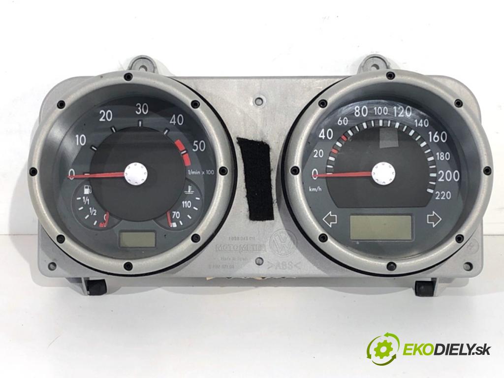 VW POLO liftback 2000 47 kW 1.9 D 1896 Prístrojovka 6N0920804P (Prístrojová doska)