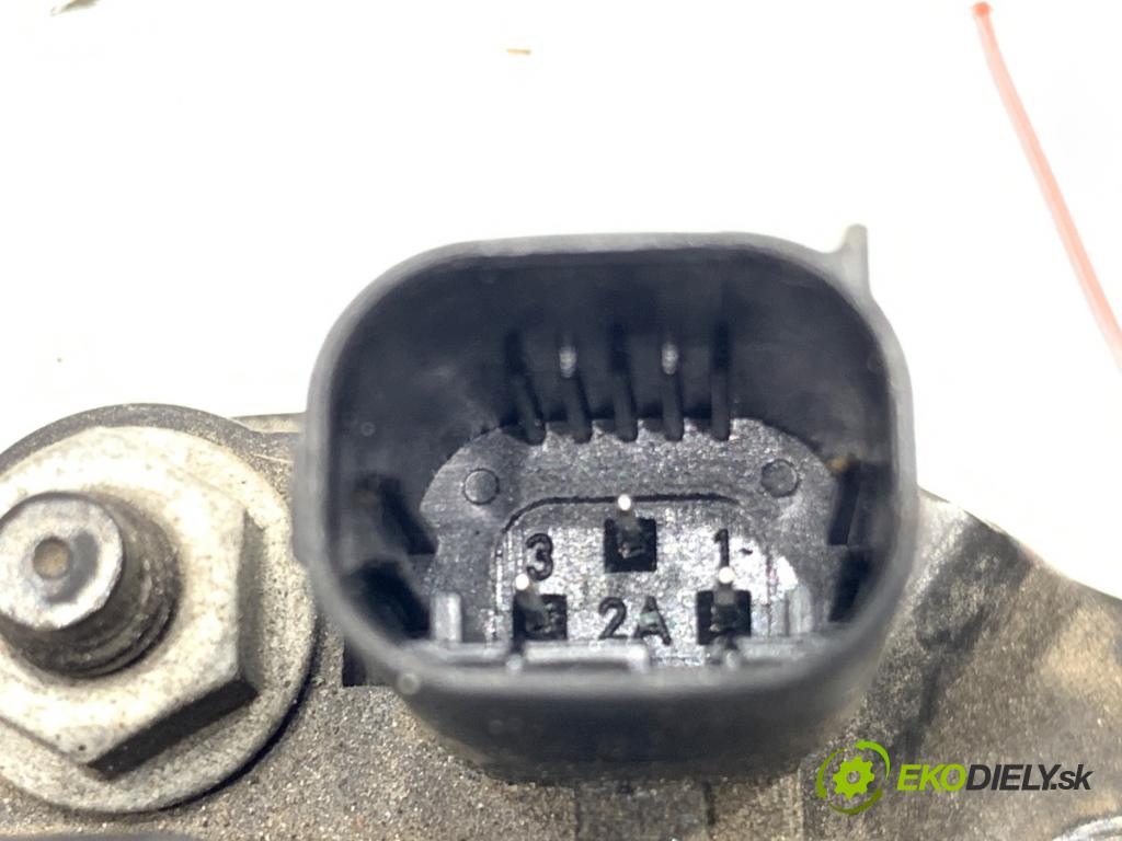 MERCEDES-BENZ C218 coupe 2013 195 kW CLS 350 CDI / d (218.323) 2987 Snímač nárazu A0055421218 (Snímač nárazu)