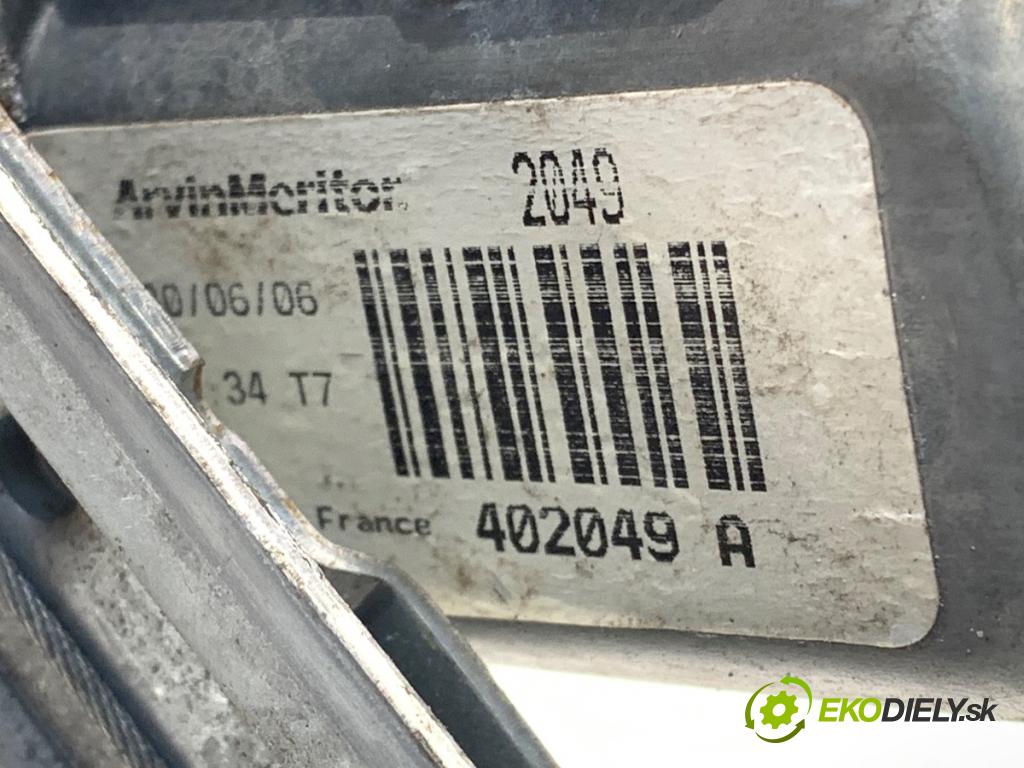 RENAULT SCÉNIC II nadwozie wielkoprzestrzenne (MPV) 2004 88 kW 1.9 dCi (JM0G, JM12, JM1G, JM2C) 1870 mechanismus okna levý zadní část