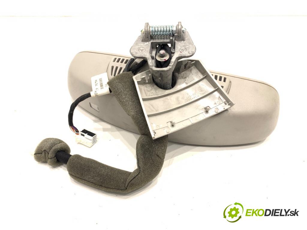 MERCEDES-BENZ C218 coupe 2013 195 kW CLS 350 CDI / d (218.323) 2987 zpětné zrcátko vnitřní  (Vnitřní zpětné zrcátko)