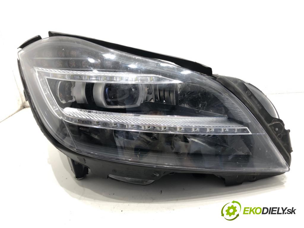 MERCEDES-BENZ C218 coupe 2013 195 kW CLS 350 CDI / d (218.323) 2987 Svetlomet pravy predný BI-XENON TORZIA: A2188208861
