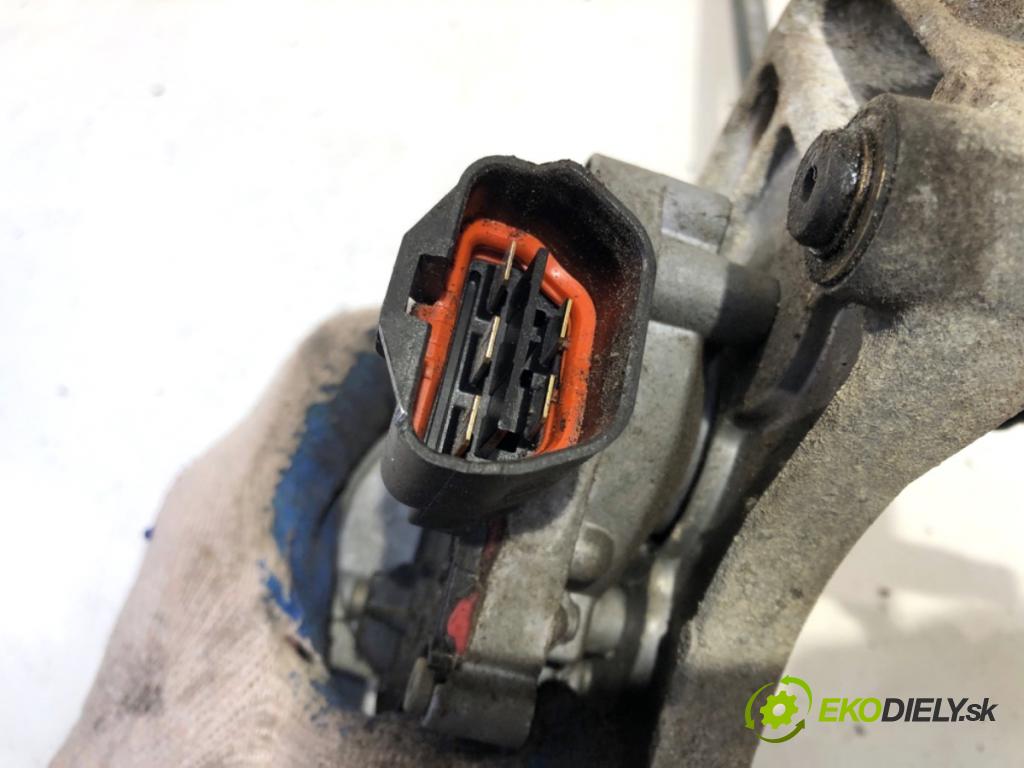 HONDA CIVIC VII liftback 2001 66 kW 1.4 iS (EP1) 1396 Mechanizmus stieračov predný 404564 (Motorček stieračov predný)