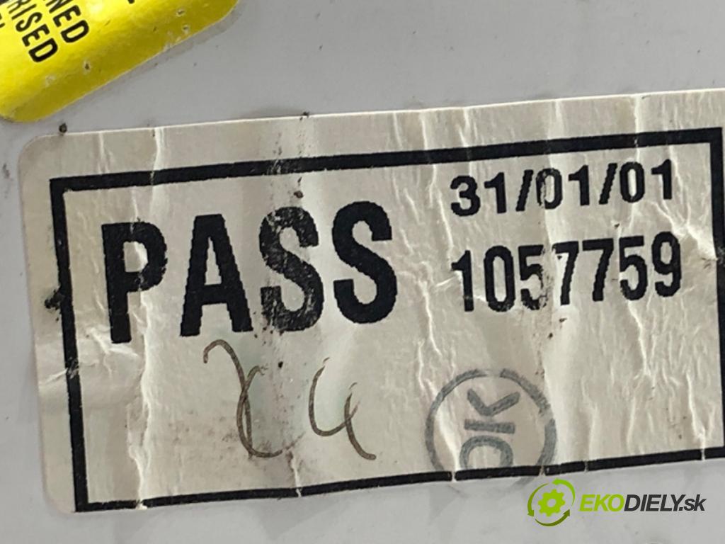 HONDA CIVIC VII liftback 2001 66 kW 1.4 iS (EP1) 1396 Prístrojovka HR0287055 (Prístrojová doska)