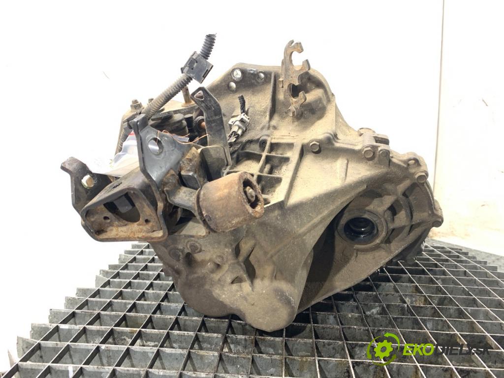 TOYOTA YARIS II liftback 2006 51 kW 1.0 VVT-i (KSP90_) 998 Prevodovka  (Prevodovka)