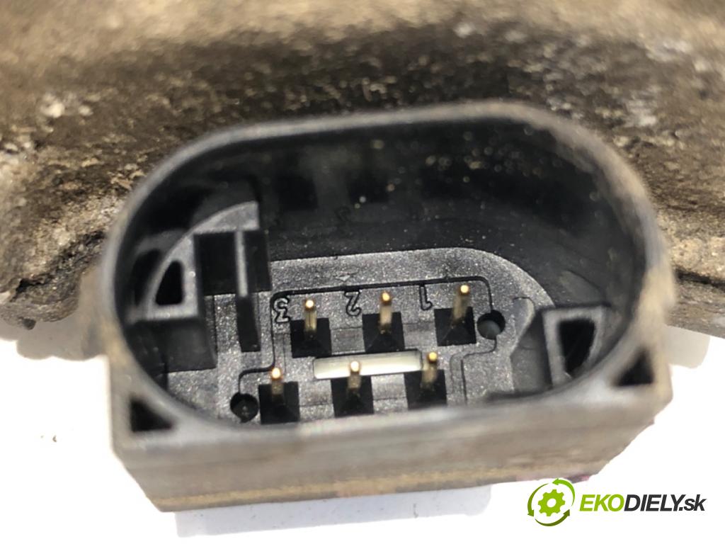 TOYOTA YARIS II liftback 2006 51 kW 1.0 VVT-i (KSP90_) 998 Škrtiaca klapka 22030-0Q010-A (Škrtiaca klapka)