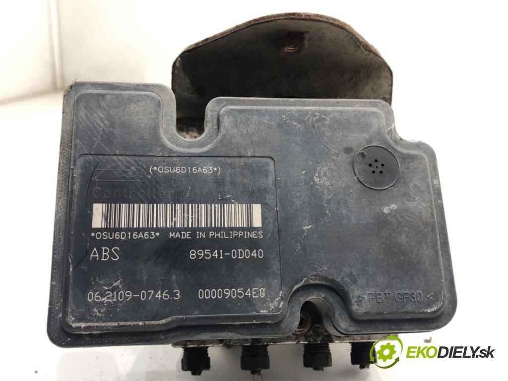 TOYOTA YARIS II liftback 2006 51 kW 1.0 VVT-i (KSP90_) 998 pumpa ABS 44510-0D030 (Pumpa ABS)