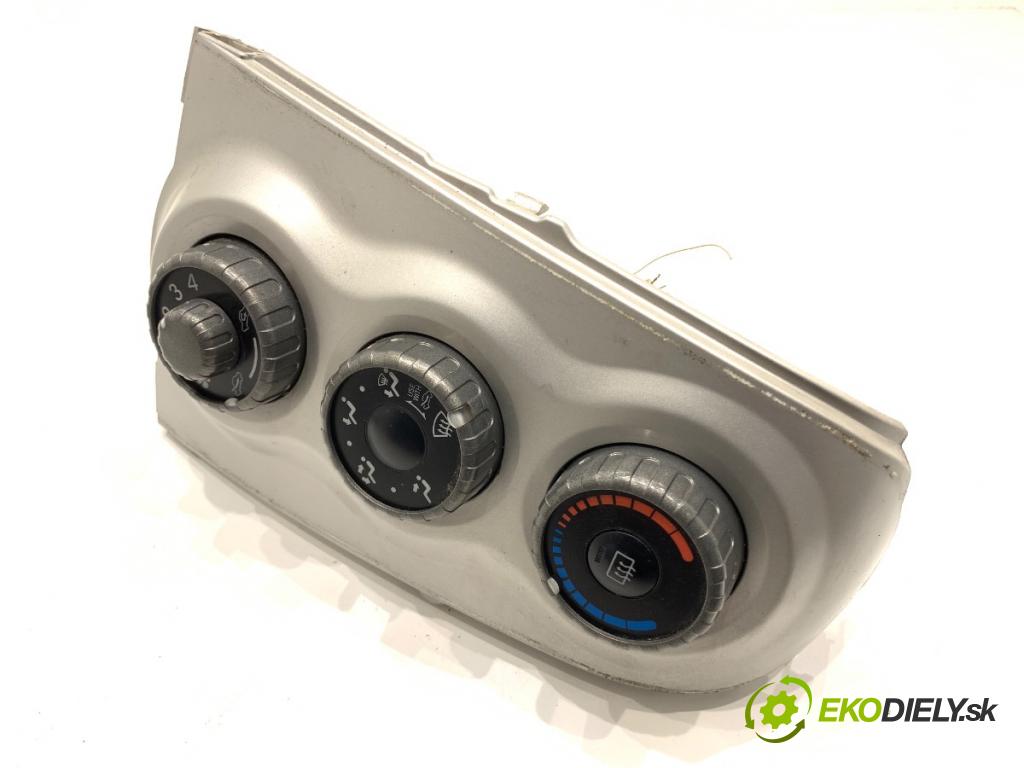 TOYOTA YARIS II liftback 2006 51 kW 1.0 VVT-i (KSP90_) 998 Panel ovládania kúrenia 55406-0D190 (Prepínacie páčky pod volantom)