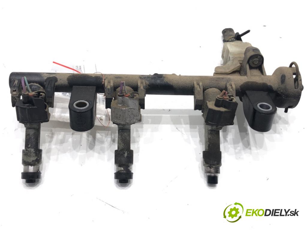 TOYOTA YARIS II liftback 2006 51 kW 1.0 VVT-i (KSP90_) 998 Lišta vstrekovacia 23814-0Q010-A (Vstrekovacia lišta)