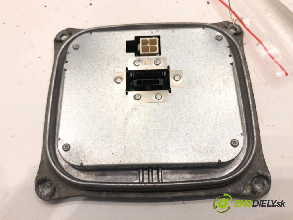 BMW E70 SUV 2009 200 kW 3.0 si 2996 Menič XENON 130732915301 (Riadiaca jednotka xenónu)