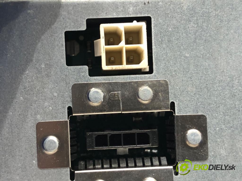 BMW E70 SUV 2009 200 kW 3.0 si 2996 Menič XENON 130732915301 (Riadiaca jednotka xenónu)