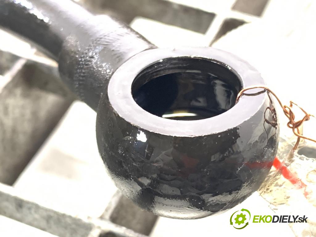 AUDI A6 C4 sedan 1996 103 kW 2.5 TDI 2461 hadica servočerpadlo  (Rúrka servočerpadla)