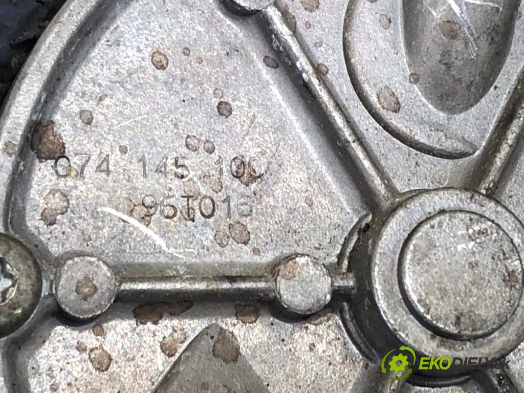 AUDI A6 C4 sedan 1996 103 kW 2.5 TDI 2461 Pumpa vákuová 074145100