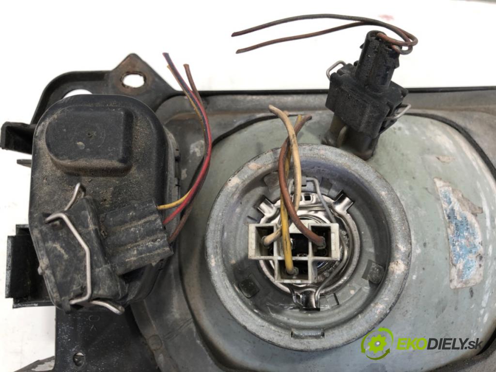 VW TRANSPORTER T4 Autobus 1998 50 kW 1.9 TD 1896 Svetlomet pravy predný