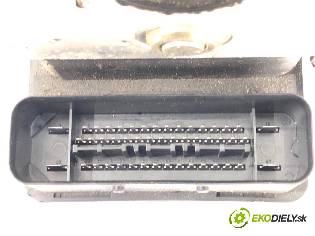 BMW E46 sedan 2003 105 kW 318 i 1995 pumpa ABS 6759045 (Pumpa ABS)