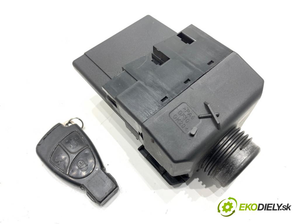 MERCEDES-BENZ W203 sedan 2002 120 kW C 200 Kompressor (203.042) 1796 spinačka 2035450508 (Spínacia skrinka)