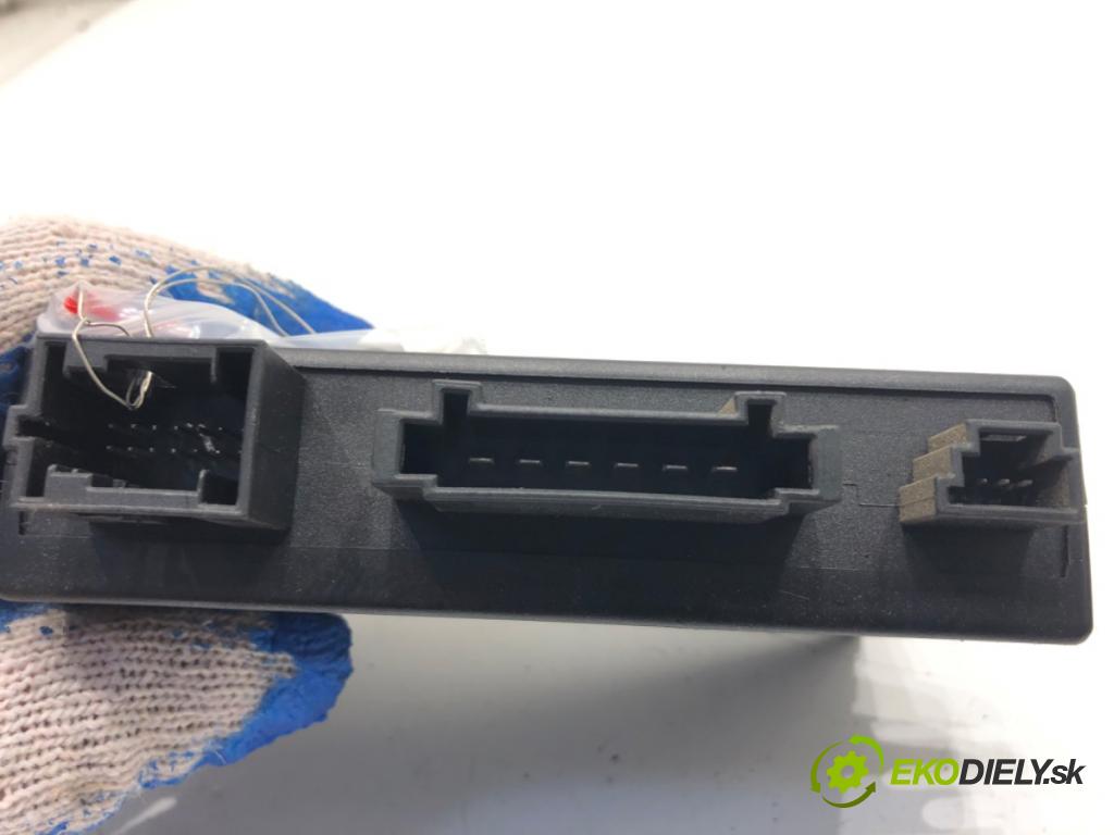 MERCEDES-BENZ W203 sedan 2002 120 kW C 200 Kompressor (203.042) 1796 Modul ťažného oka 0295456732 (Riadiaca jednotka ostatné)