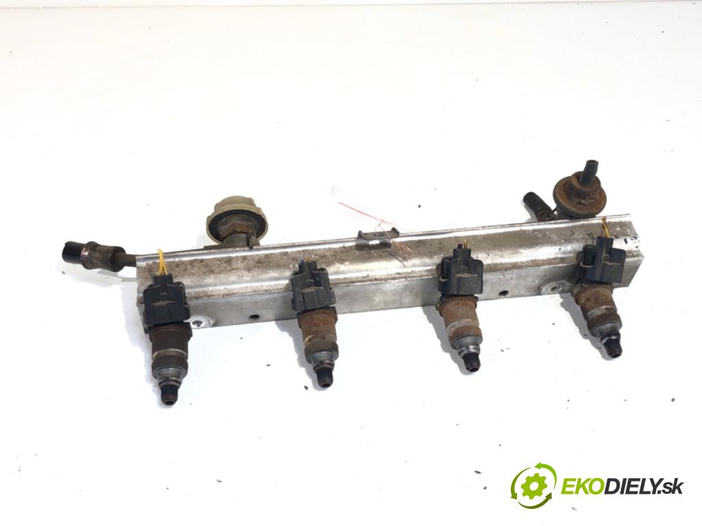 HONDA CR-V I SUV 1998 94 kW 2.0 16V 4WD (RD1, RD3) 1973 Lišta vstrekovacia  (Vstrekovacia lišta)