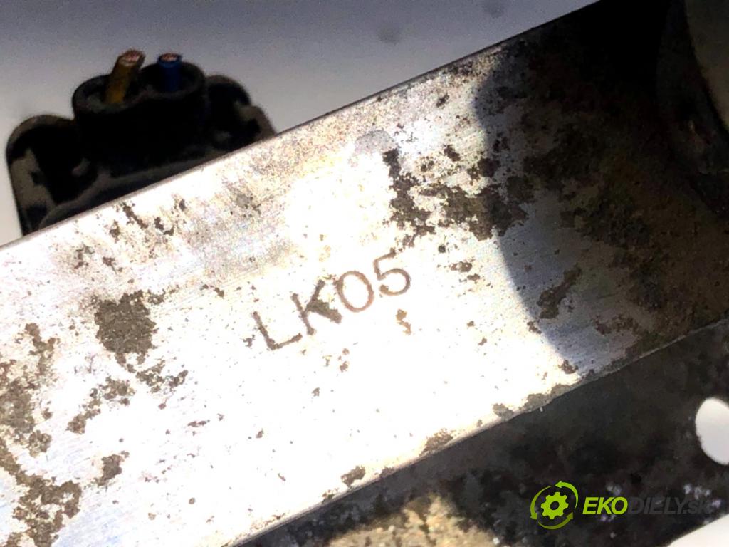 HONDA CR-V I SUV 1998 94 kW 2.0 16V 4WD (RD1, RD3) 1973 Lišta vstrekovacia  (Vstrekovacia lišta)