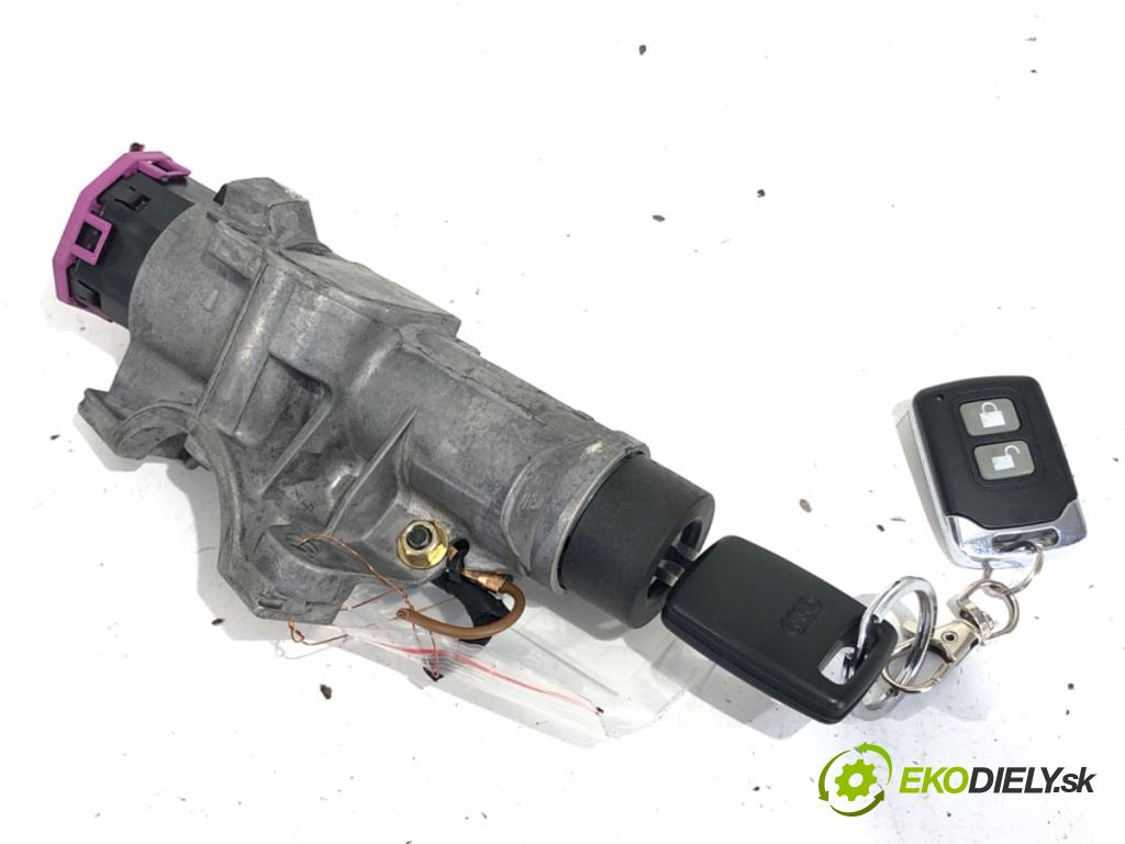 AUDI A3 8L liftback 1999 74 kW 1.6 1595 spinačka 4B0905851C (Spínacia skrinka)