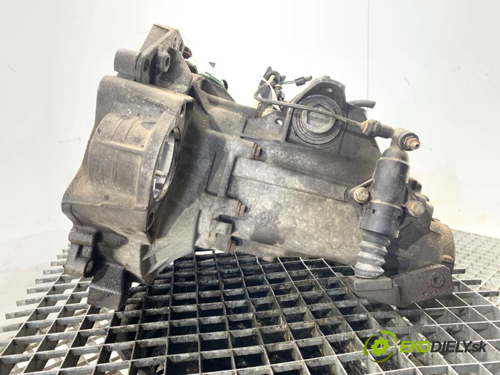 AUDI A3 8L liftback 1999 74 kW 1.6 1595 Prevodovka DUU (Prevodovka)