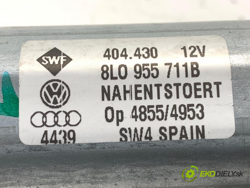 AUDI A3 8L liftback 1999 74 kW 1.6 1595 motor stěračů zadní část 8L0955711B