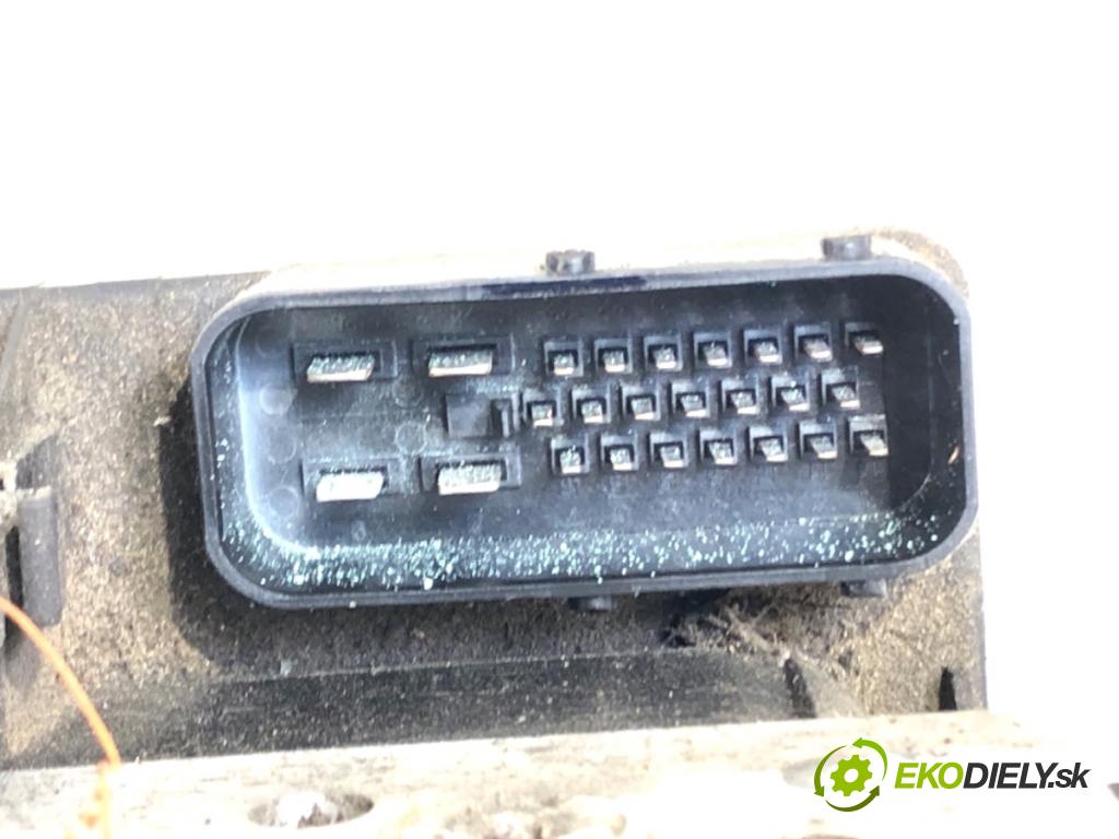 AUDI A3 8L liftback 1999 74 kW 1.6 1595 Pumpa ABS 1J0907370P (Pumpa ABS)