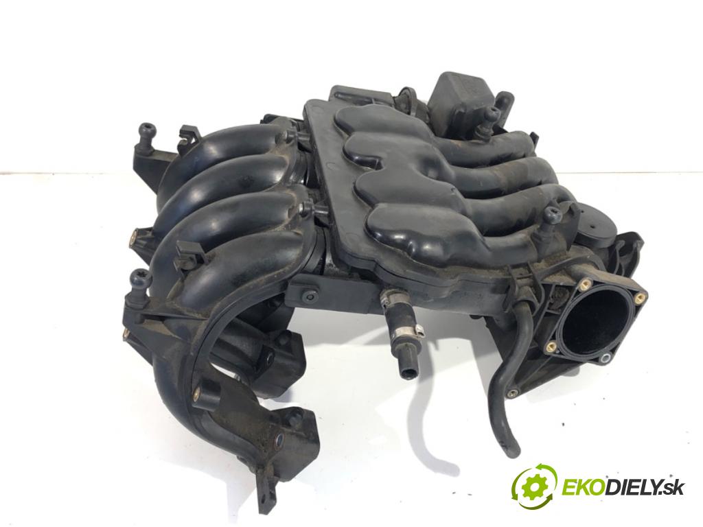 AUDI A3 8L liftback 1999 74 kW 1.6 1595 potrubí sání 06A133185CL (Sací potrubí)