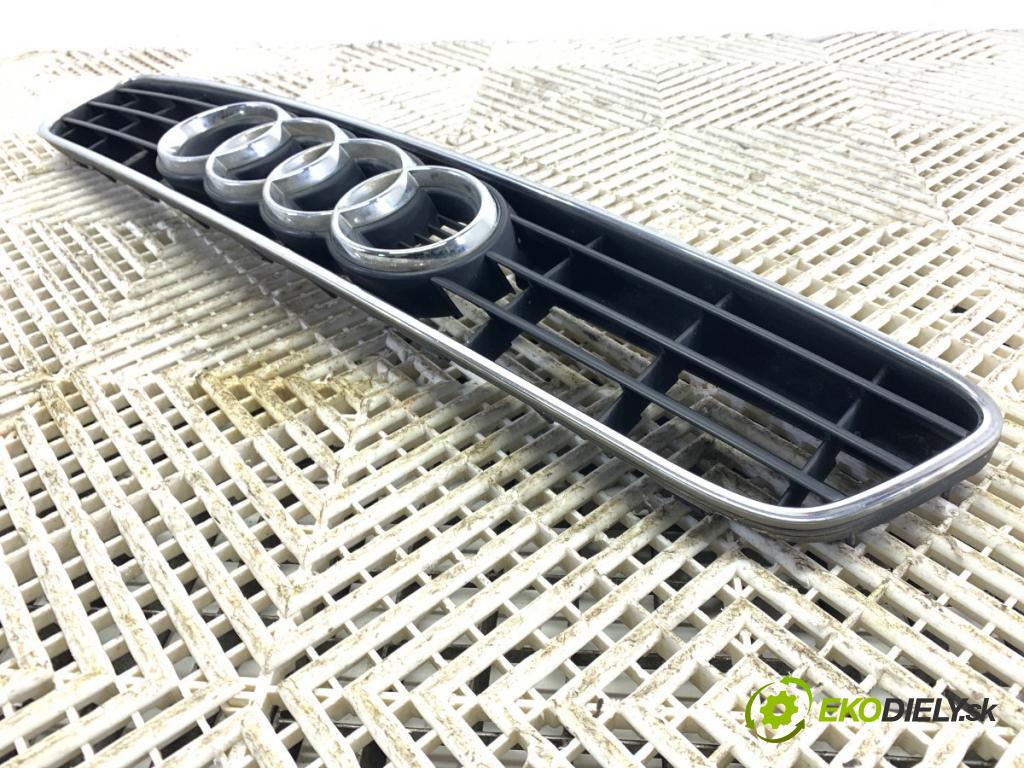 AUDI A3 8L liftback 1999 74 kW 1.6 1595 mřížka maska 8L0807683 (Přední mřížka (maska chladiče))
