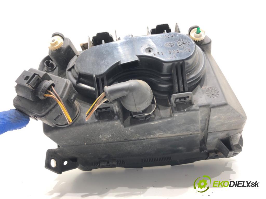 AUDI A3 8L liftback 1999 74 kW 1.6 1595 Svetlomet ľavy predný