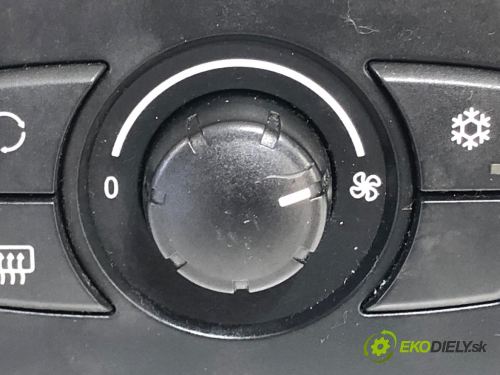 BMW E87 liftback 2006 95 kW 118 i 1995 Panel ovládania kúrenia 6988064 (Prepínacie páčky pod volantom)