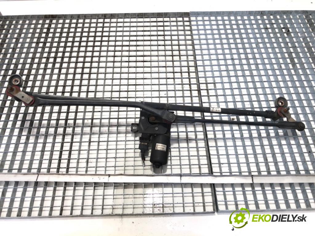 MAN TGA Ciągnik siodłowy 2007 324 kW 18.440 324 kW [440 KM] olej napędowy 2005 - 2022 10518 Mechanizmus stieračov predný 405.001 (Motorček stieračov predný)