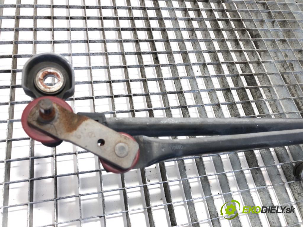 MAN TGA Ciągnik siodłowy 2007 324 kW 18.440 324 kW [440 KM] olej napędowy 2005 - 2022 10518 Mechanizmus stieračov predný 405.001 (Motorček stieračov predný)