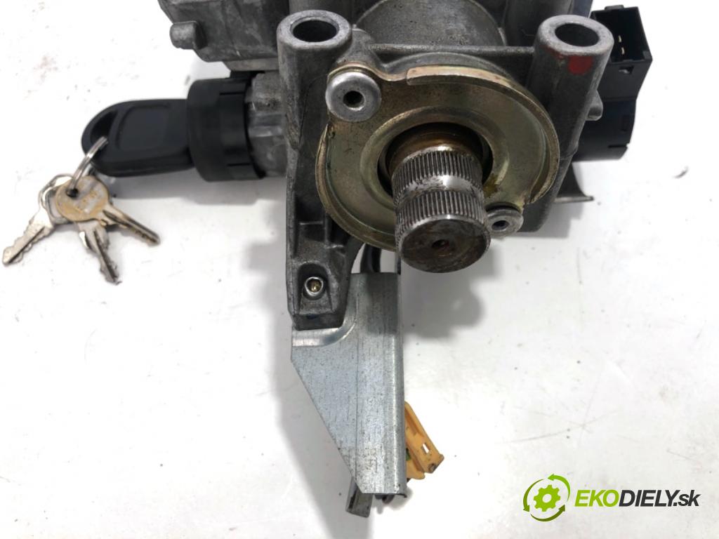 MAN TGA Ciągnik siodłowy 2007 324 kW 18.440 324 kW [440 KM] olej napędowy 2005 - 2022 10518 spinačka 7360051146 (Spínacia skrinka)