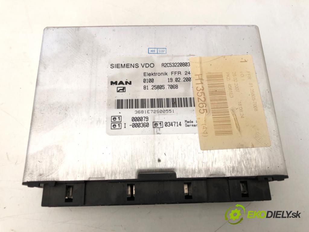 MAN TGA Ciągnik siodłowy 2007 324 kW 18.440 324 kW [440 KM] olej napędowy 2005 - 2022 10518 riadiaca jednotka Riadiaca jednotka 81258057068 (Riadiaca jednotka)