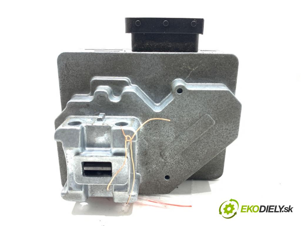 ALFA ROMEO 159 Kombi 2006 110 kW 1.9 JTDM 16V (939BXC1B, 939BXC12) 1910 blokáda volantu 00505008960 (Riadenie ostatné)