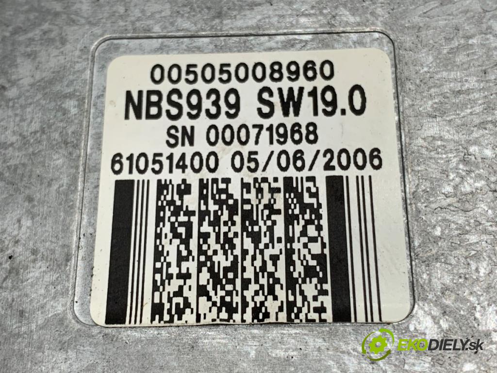 ALFA ROMEO 159 Kombi 2006 110 kW 1.9 JTDM 16V (939BXC1B, 939BXC12) 1910 blokáda volantu 00505008960 (Riadenie ostatné)