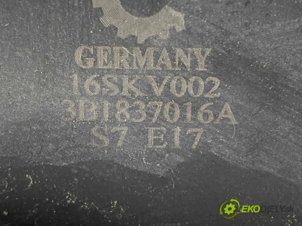 VW PASSAT B5 FL sedan 2004 110 kW 1.8 T 20V 1781 zámok dveře pravý přední část