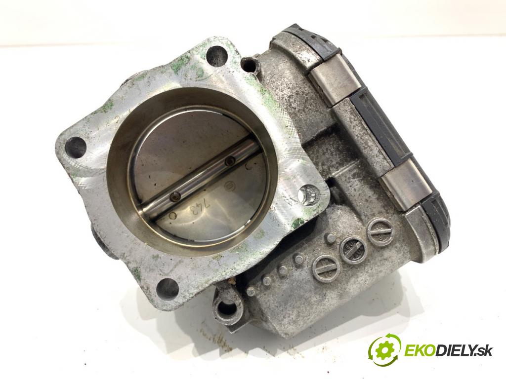 VW PASSAT B5 FL sedan 2004 110 kW 1.8 T 20V 1781 Škrtiaca klapka 06B133062M (Škrtiaca klapka)