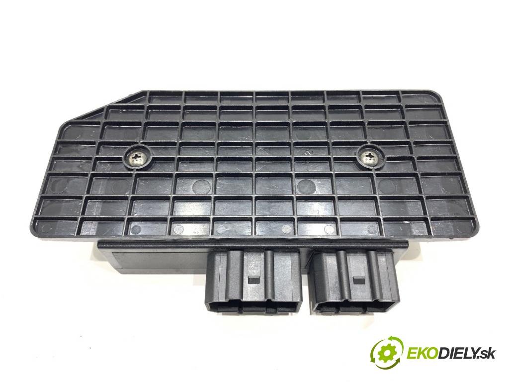 VW PASSAT B5 FL sedan 2004 110 kW 1.8 T 20V 1781 Modul komfortu 1C0959799B (Modul komfortu)