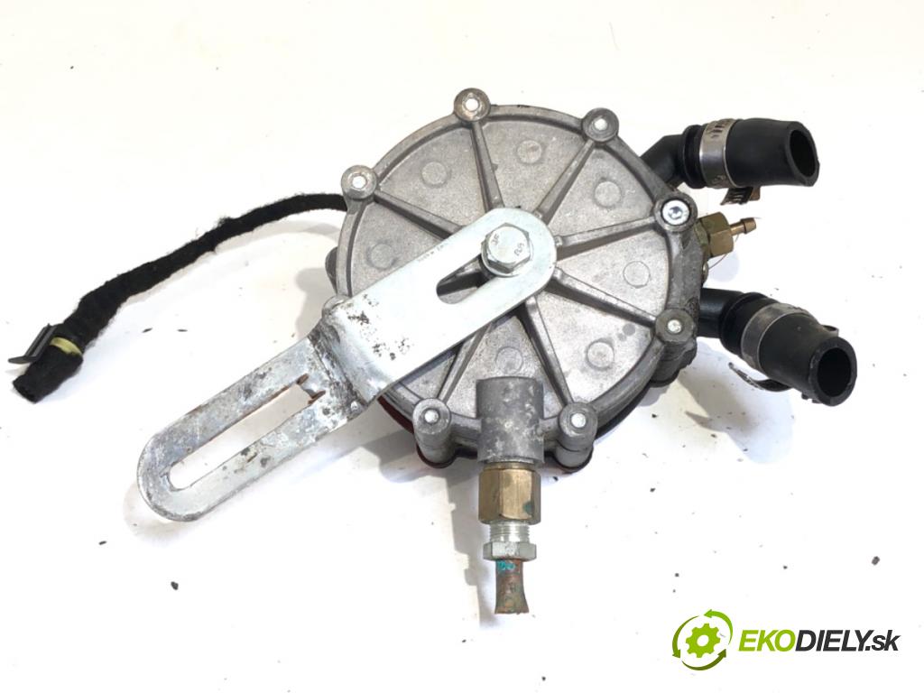 VW PASSAT B5 FL sedan 2004 110 kW 1.8 T 20V 1781 Reduktor do plynového pedálu LPG 67R-014619 (LPG)