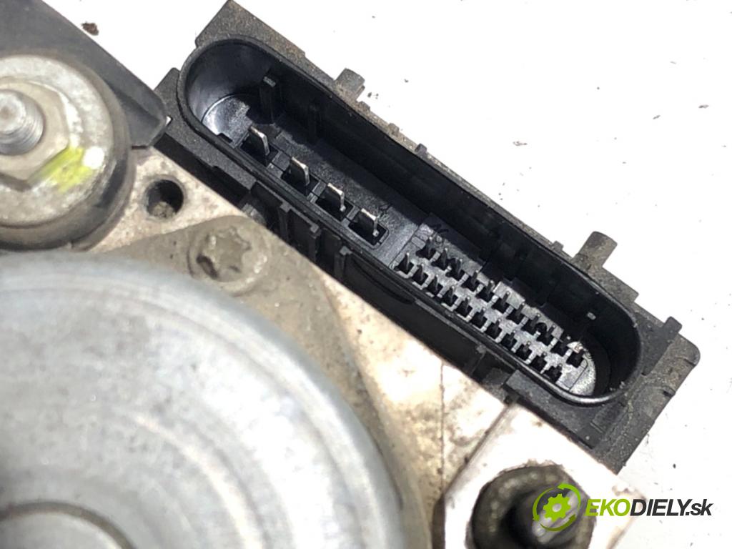OPEL CORSA D liftback 2008 55 kW 1.3 CDTI (L08, L68) 1248 pumpa ABS 13277812 (Pumpa ABS)