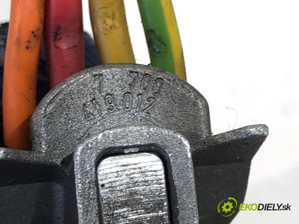 RENAULT SCENIC I nadwozie wielkoprzestrzenne (MPV) 2002 75 kW 1.9 dCi RX4 1870 spinačka 7700419012 (Spínacia skrinka)