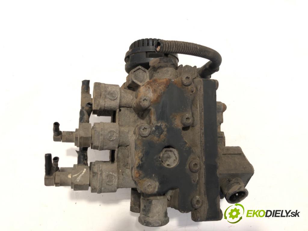 MAN TGA Ciągnik siodłowy 2007 324 kW 18.440 324 kW [440 KM] olej napędowy 2005 - 2022 10518 Ventil 4728800500 (Ventil)