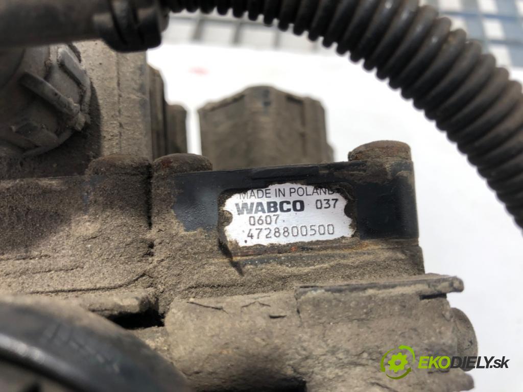 MAN TGA Ciągnik siodłowy 2007 324 kW 18.440 324 kW [440 KM] olej napędowy 2005 - 2022 10518 Ventil 4728800500 (Ventil)