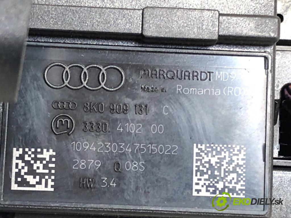 AUDI A4 B8 sedan 2009 155 kW 2.0 TFSI 1984 spinačka 8K0909131C (Spínacia skrinka)