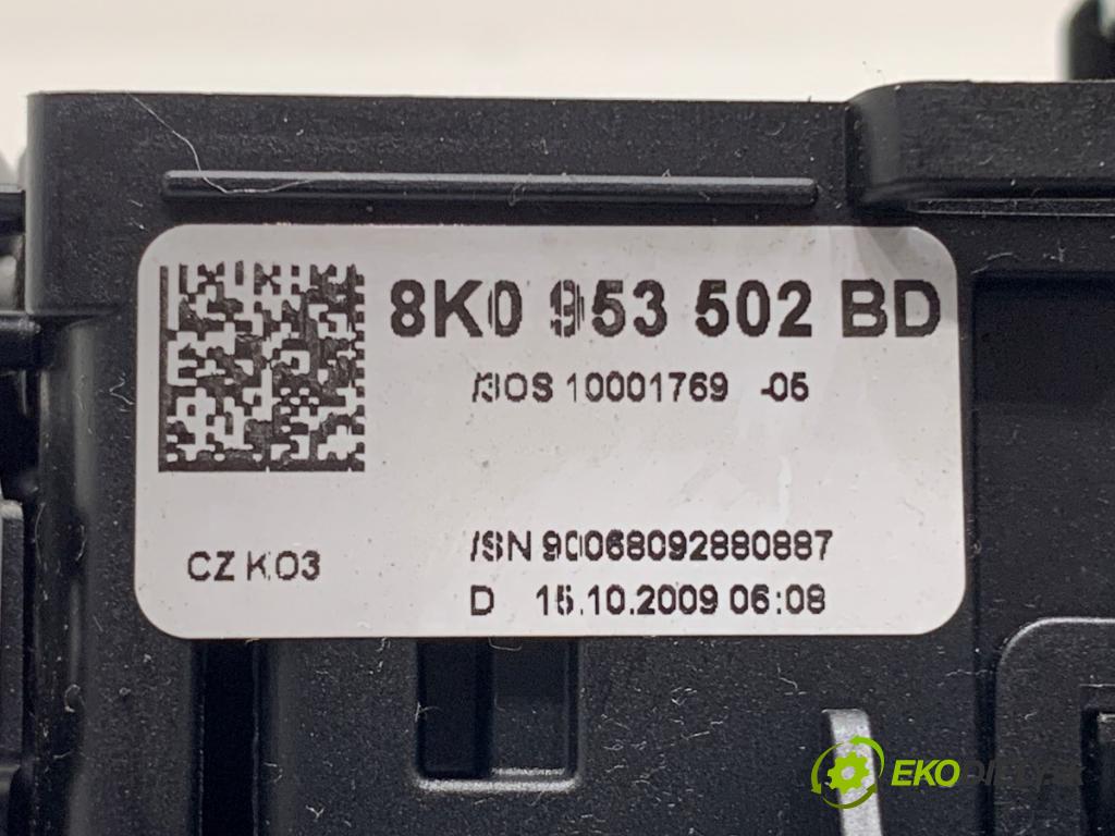 AUDI A4 B8 sedan 2009 155 kW 2.0 TFSI 1984 Prepínač kombinovaný 8K0953502BD (Prepínacie páčky pod volantom)