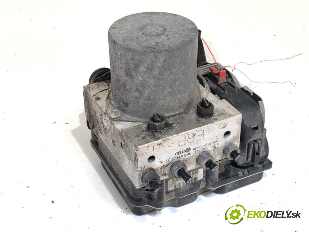 AUDI A4 B8 sedan 2009 155 kW 2.0 TFSI 1984 Pumpa ABS 8K0614517FK (Pumpa ABS)